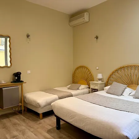 Garden Hotel 3*