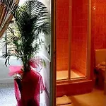 Garden Hotel